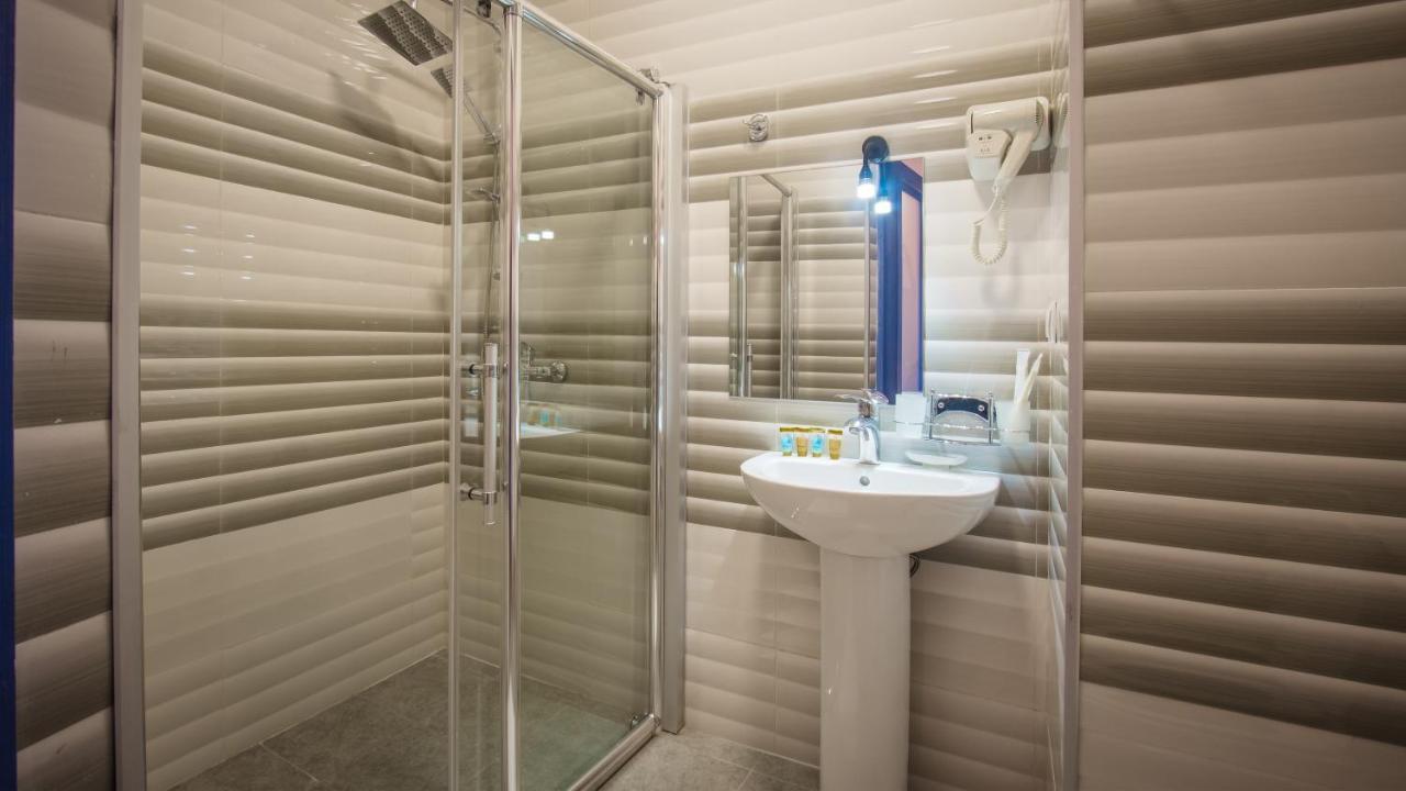 Wine Symphony Boutique Hotel Tbilisi Bagian luar foto