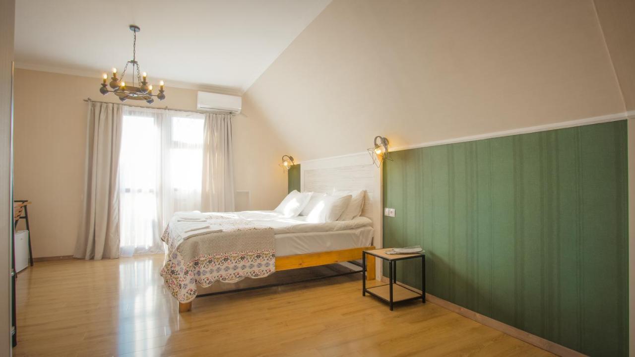 Wine Symphony Boutique Hotel Tbilisi Bagian luar foto