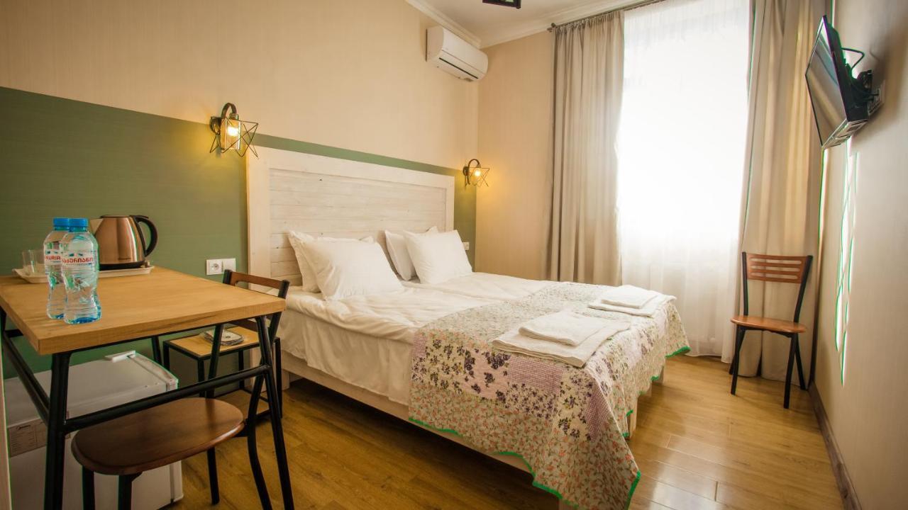 Wine Symphony Boutique Hotel Tbilisi Bagian luar foto