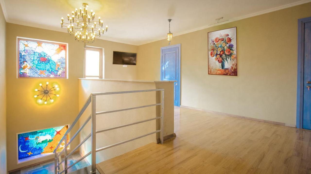 Wine Symphony Boutique Hotel Tbilisi Bagian luar foto