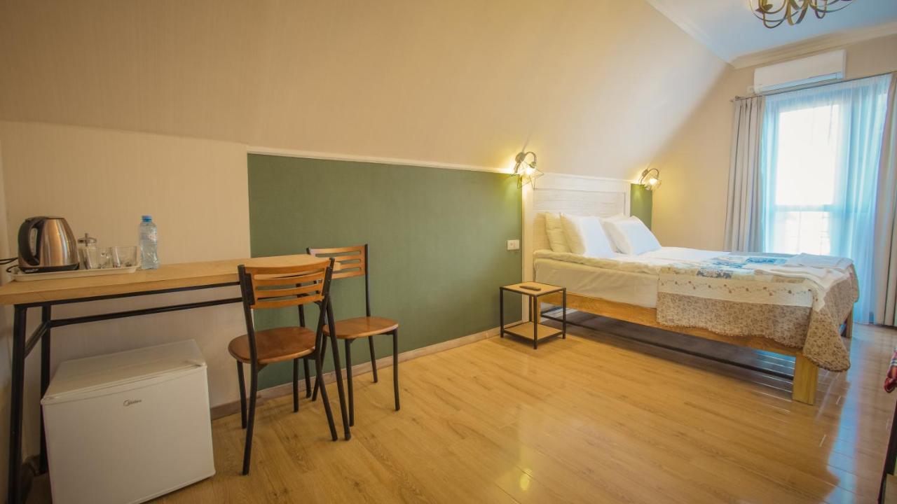 Wine Symphony Boutique Hotel Tbilisi Bagian luar foto