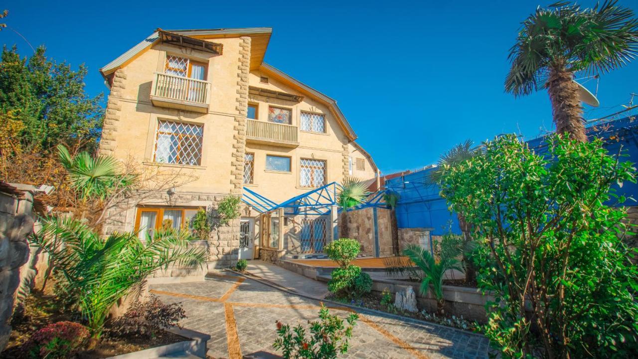 Wine Symphony Boutique Hotel Tbilisi Bagian luar foto
